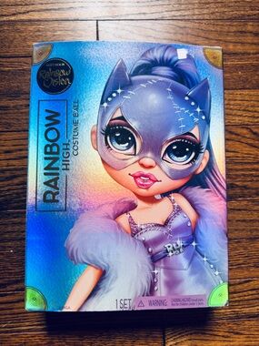 Rainbow High Purple Lilac Cat Mask Costume Ball Doll